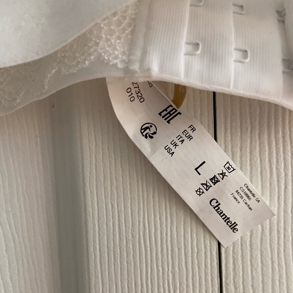 NWT Chantelle white lace wireless bralette size large - Picture 2 of 4